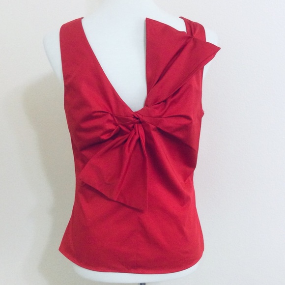 ANTONIO MELANI Tops - Antonio Melani Big Bow Back Sleeveless Top Red Med